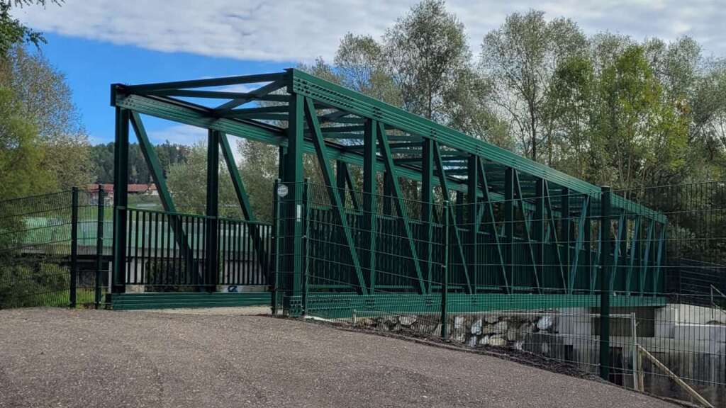 Aluminium-Fachwerkrahmenbrücke mit hoher Dauerhaftigkeit.