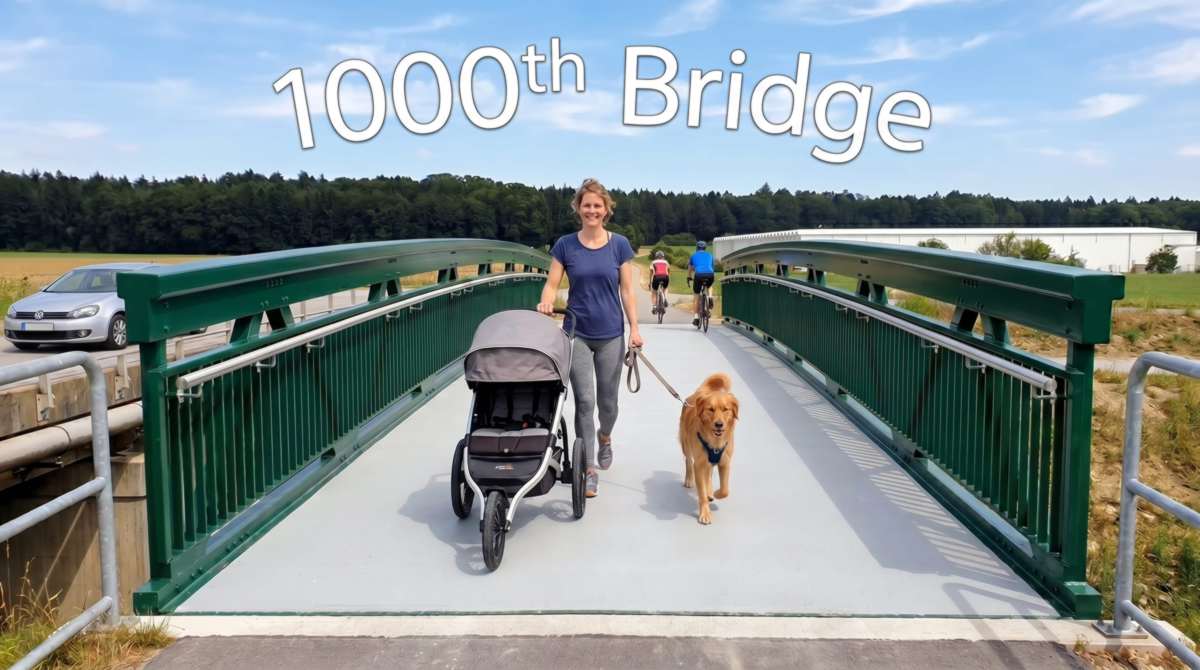 Die 1000. Aluminiumbrücke im Brückenbau der Glück GmbH als symbolisches Jubiläumsprojekt einer realisierten Fuß- und Radwegbrücke